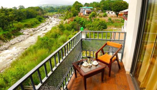 Deluxe Double Room with Balcony
