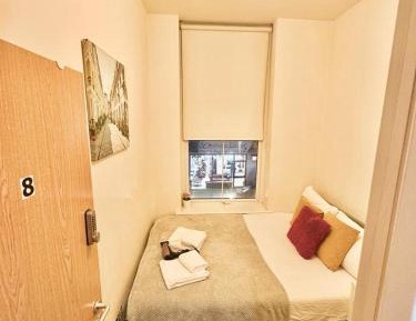 Double Room with Shared Bathroom