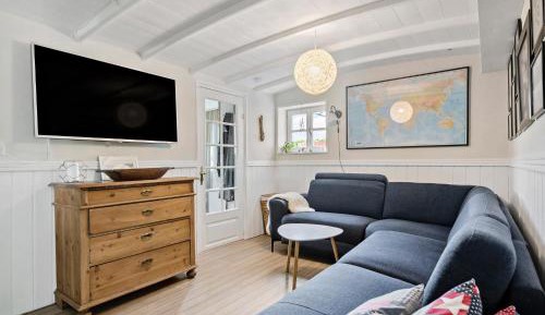 Four-Bedroom Holiday Home