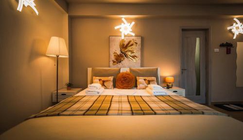 Large Double Room