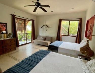 Villa - Beach Front