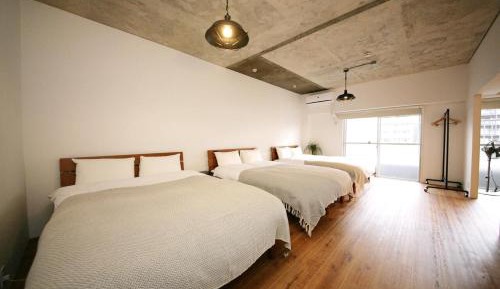 Family Room with Kitchen (3 Double Beds) - Non-Smoking - Cleaning Fee Extra - No Cleaning for Consecutive Night Stays