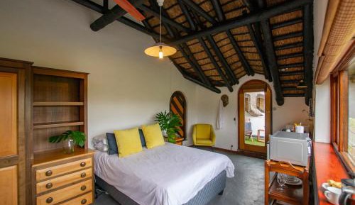 One-Bedroom Apartment with View