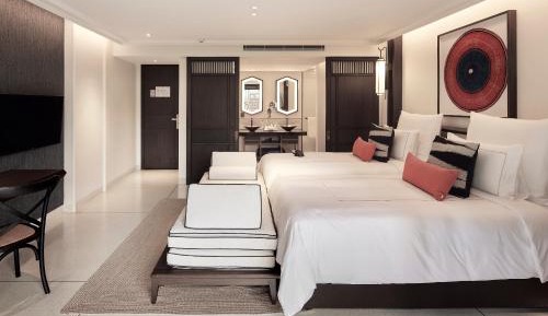 Club Balcony Room