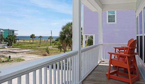 Three-Bedroom Holiday Home 