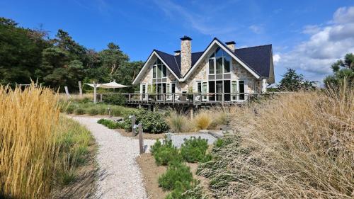Seven-Bedroom Villa