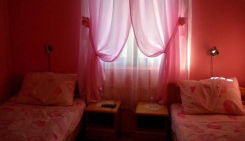 Twin Room with Private Bathroom