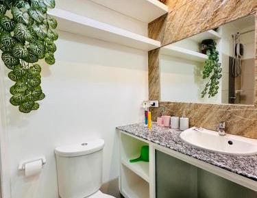 One-Bedroom Apartment - Non-Smoking