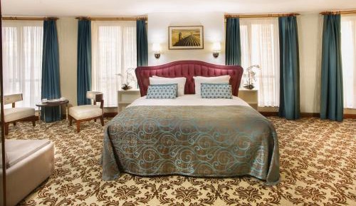 King Suite