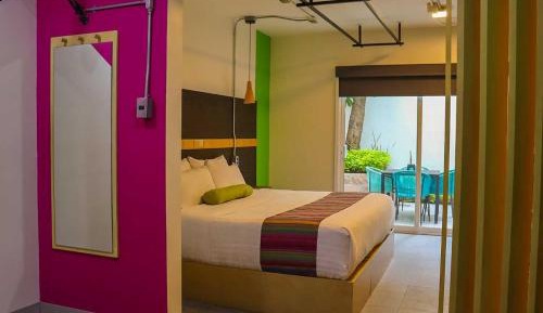 Superior King Suite