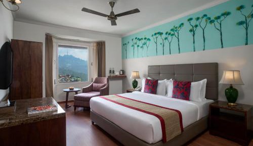 Deluxe Room ( View Room )