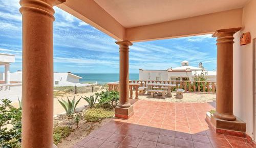 Five-Bedroom Holiday Home