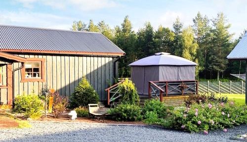 One-Bedroom Holiday Home