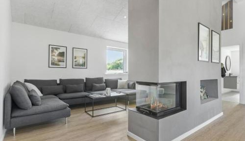 Four-Bedroom Holiday Home