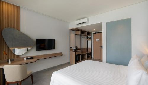 Superior Queen Room with Ocean View