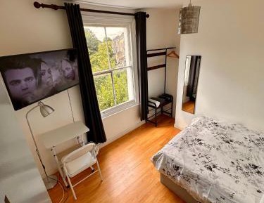 Double Room with Shared Bathroom