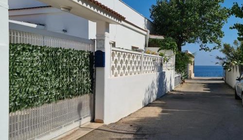 Villa - Beach Front