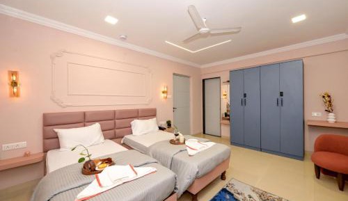 Deluxe Twin Room