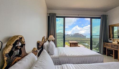 Superior Twin Room
