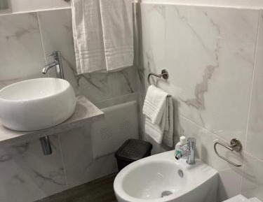 One-Bedroom Standard Apartment