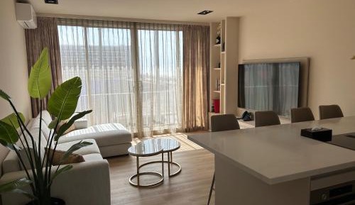 Apartment 1A5