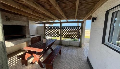Villa - Beach Front