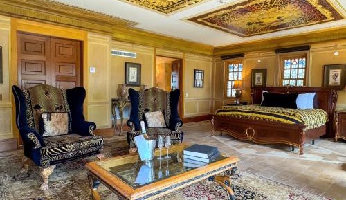 Safari Suite
