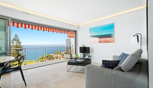 Apartment with Sea View