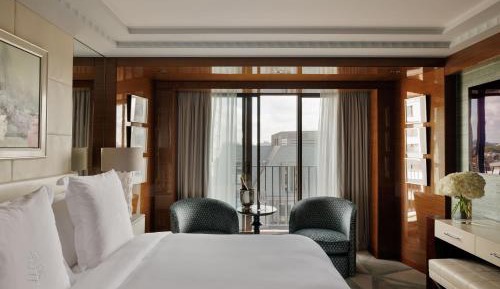 Westminster Suite with King Bed