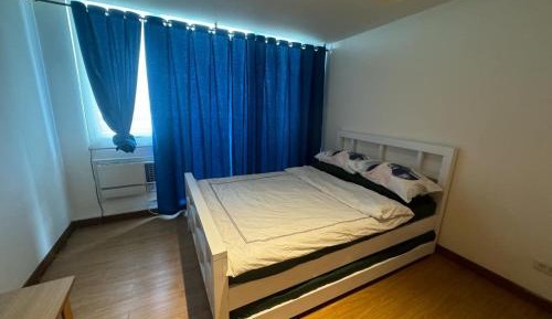 Apartment with City View