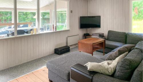 Four-Bedroom Holiday Home