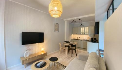 One-Bedroom Apartment - Non-Smoking