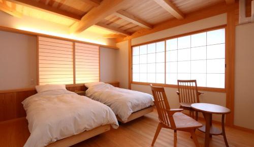 Double Room with Shared Bathroom