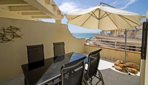 Apartment with Sea View
