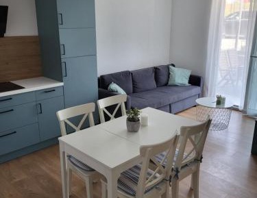 One-Bedroom Apartment - Non-Smoking