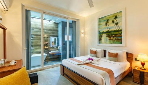 Double Room with Private External Bathroom
