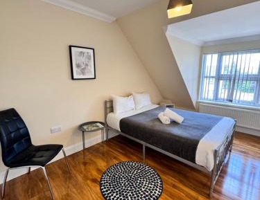 Double Room with Private Bathroom
