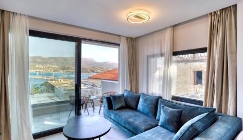 Suite with Sea View