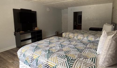Deluxe Quadruple Room - Smoking