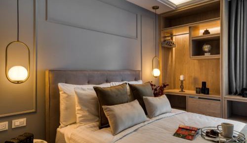 Deluxe Double Room with Bath