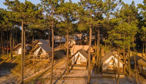 Deluxe Glamping