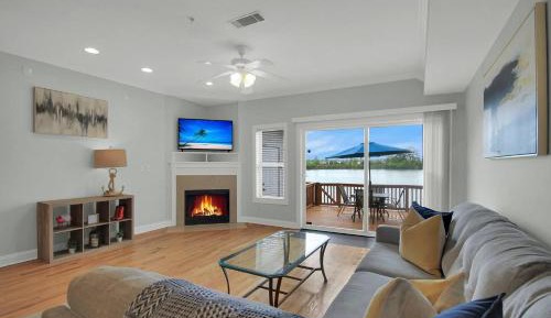 Three-Bedroom Townhouse