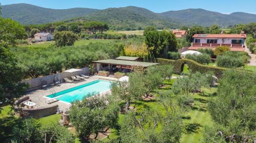Five-Bedroom Villa