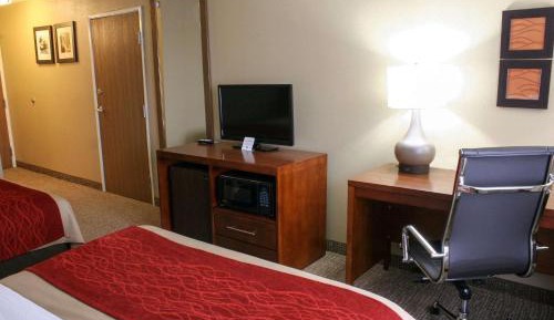 Queen Room with Two Queen Beds - Non-Smoking