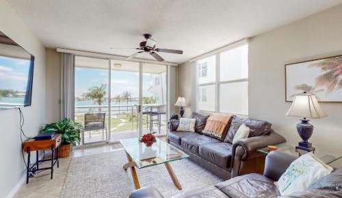 Two Bedroom Apartment 