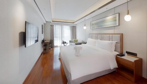 Standard King Room