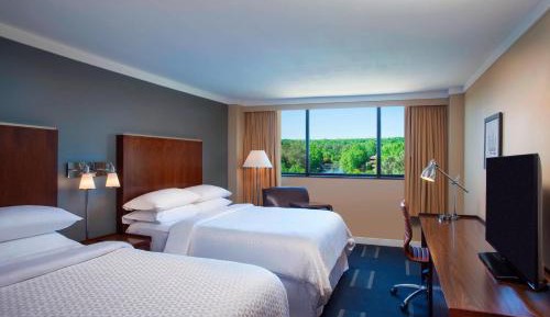 Lake View Room, Guest room, 2 Queen, Lake view