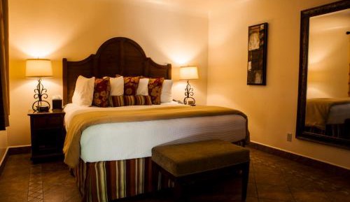 King Room with Mountain View