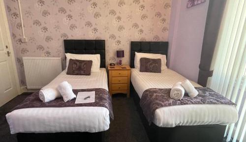 Standard Twin Room