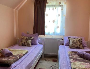 Twin Room with Shared Bathroom
